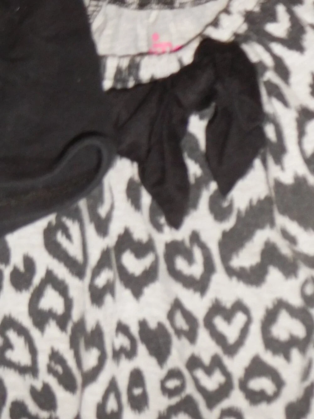 3- 2 PC 12 Mos Outfits